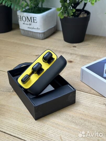 Микрофон петличный беспроводной для смартфона