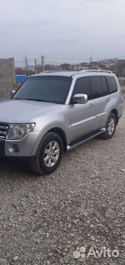 Фара mitsubishi Pajero 4 орегинал ксенон левой