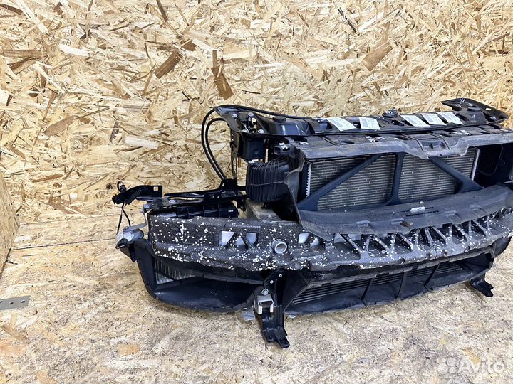 Телевизор с касетой радиаторов S55 BMW M3 F80 F82