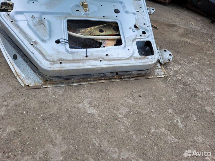 Дверь задняя левая газ 31105 волга