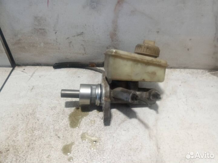 Главный тормозной цилиндр Opel Omega B 1998 opel