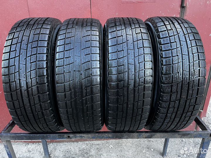Yokohama Ice Guard IG30 215/60 R17 96Q