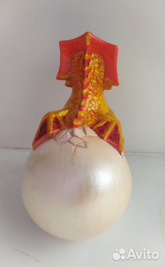 Дракон в яйце (игрушка под ёлку)