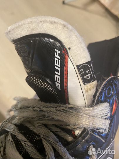 Хоккейные коньки бауэр Х700