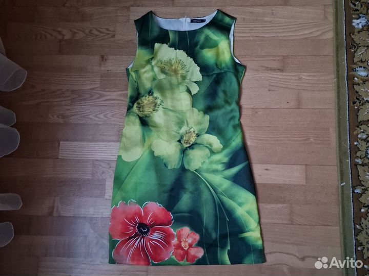 Платье женское