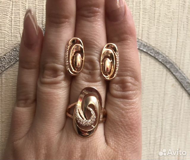 Золотой комплект кольцо серьги