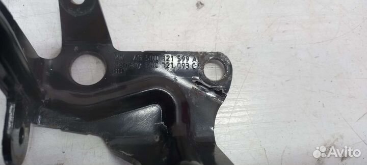 Кронштейн доп.насоса 2.0 DFG Volkswagen Tiguan 2