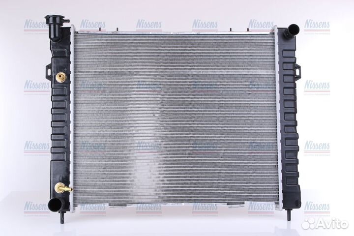 Радиатор охлаждения двс jeep grand cherokee (1993)