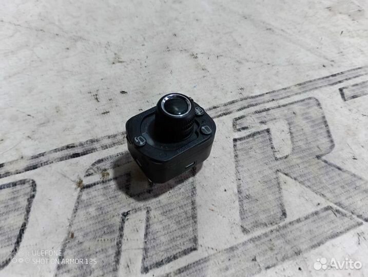 Переключатель регулировки зеркала Audi A4 B8 2.0