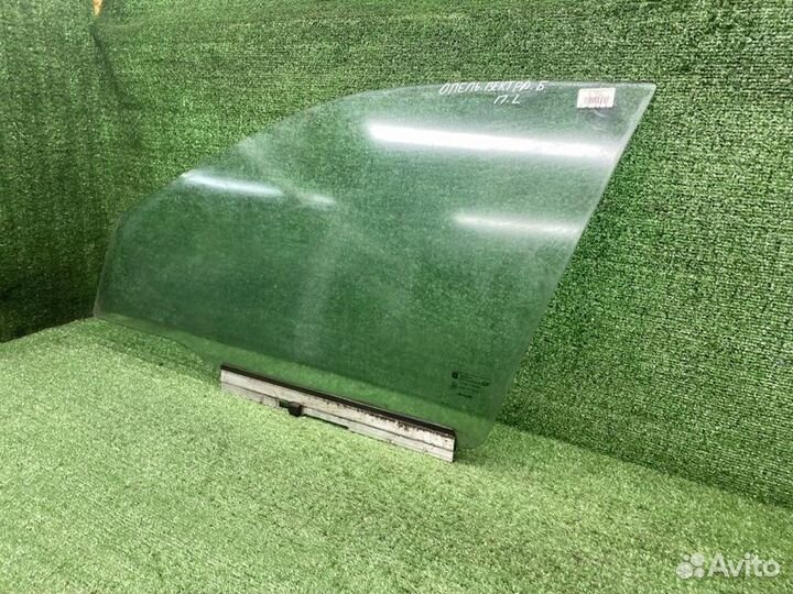 Стекло двери переднее левое Opel Vectra B