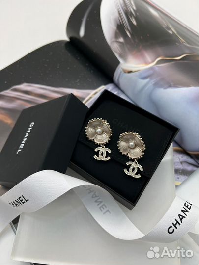 Серьги Chanel