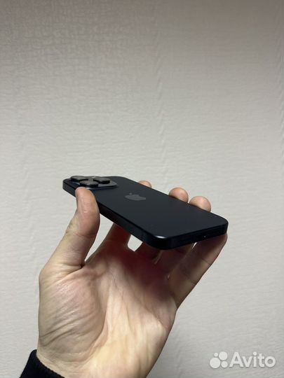iPhone 15 Pro, 128 ГБ
