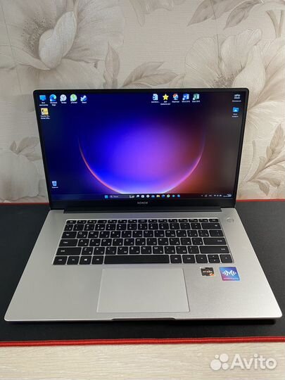 Ноутбук honor magicbook 15