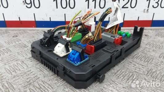 Блок комфорта peugeot 5008 (EEA12M301)