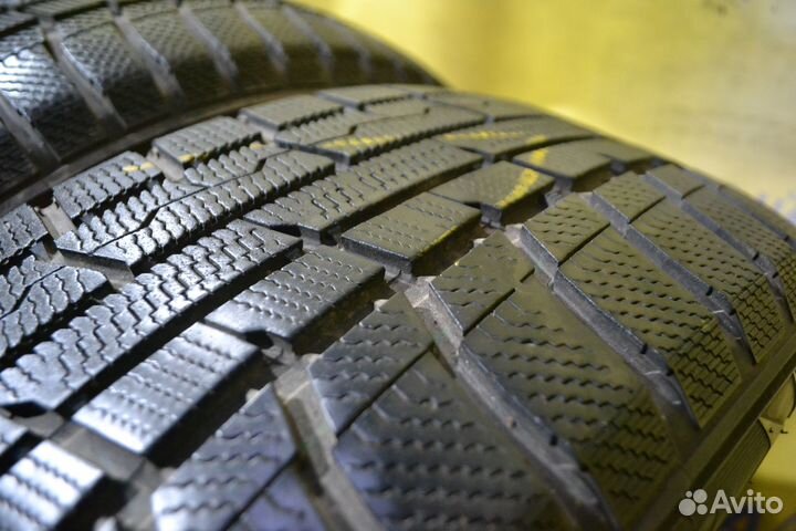 Toyo Winter Tranpath TX 205/55 R16