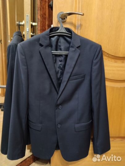 Костюм школьный 176 см