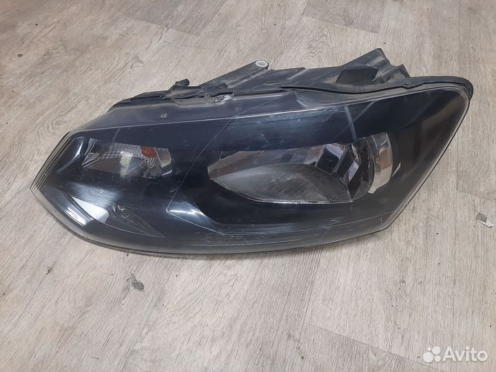Фара VW Polo 5 левая