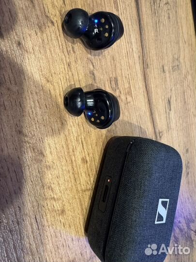 Беспроводные наушники sennheiser momentum 3