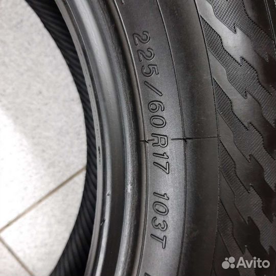 Yokohama Ice Guard Stud IG55 225/60 R17