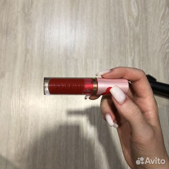 Блеск для губ vivienne sabo 12