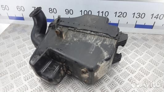 Корпус воздушного фильтра toyota RAV 4 ZCA2 (99Z04