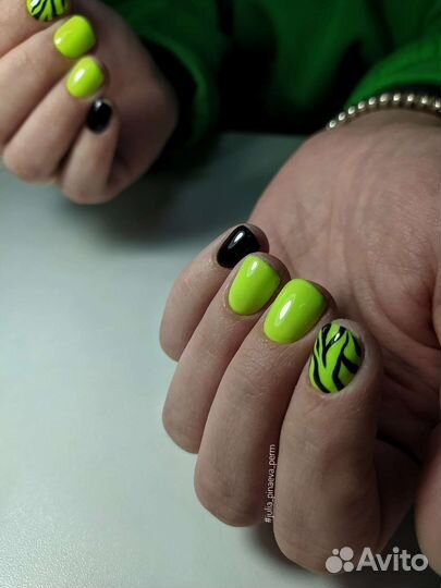 Маникюр, педикюр, наращивание ногтей