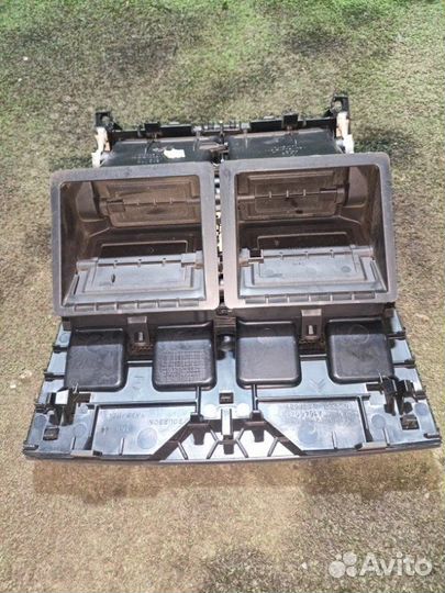 Центральный дефлектор Peugeot 407 407 PSA6FY10LT26