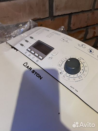 Стиральная машина б/у ariston avtf 109