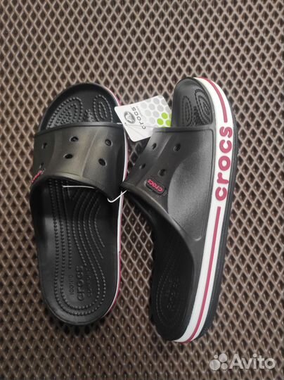 Шлепанцы crocs женские