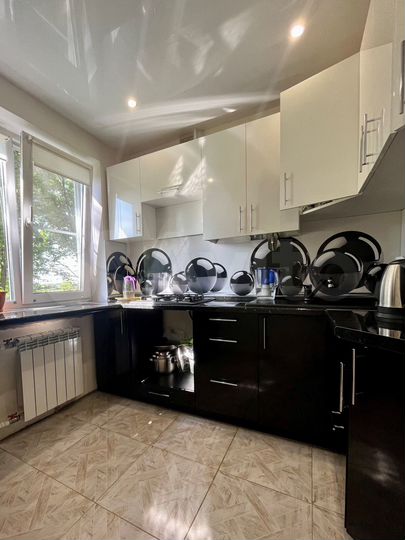 4-к. квартира, 58,2 м², 1/3 эт.