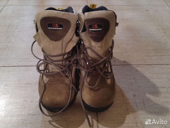 Ботинки женские трекинговые 38 Garmont