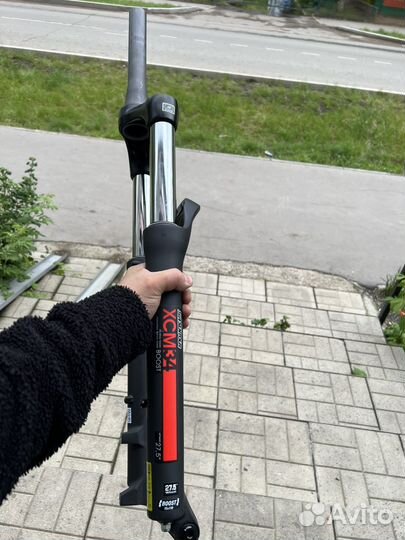 Вилка xcm 34 sr suntour boost 27,5