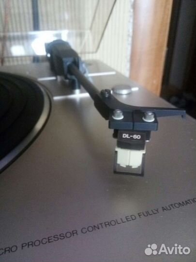 Проигрыватель винила