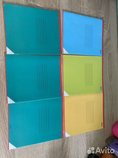 Тетради школьные