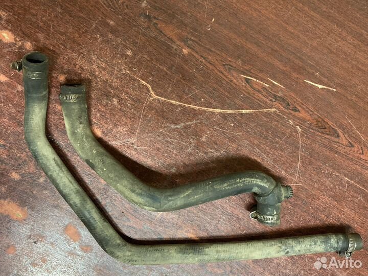 Патрубок печки ауди 80 б4