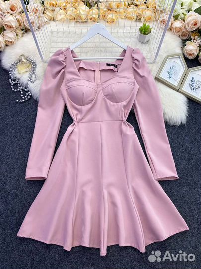 Роскошное платье с чашечками