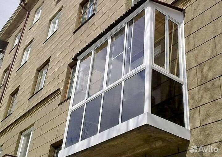 Остекление балконов и лоджий в рассрочку J0285