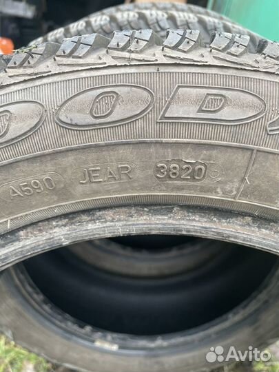 Goodyear UltraGrip Ice 185/60 R15