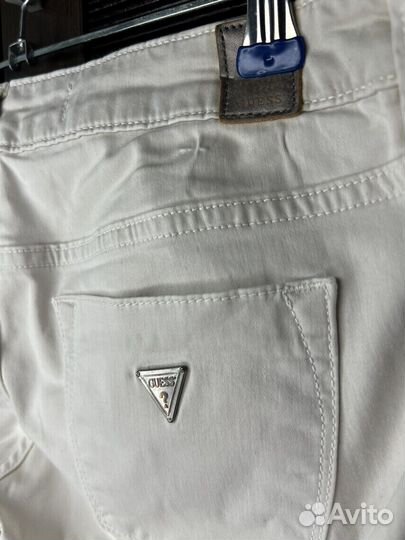 Джинсы guess