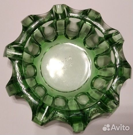 Пепельница СССР зелёная курить вредно