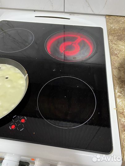 Плита электрическая Hansa fccw-53000