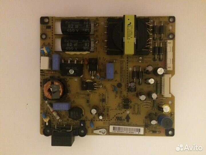 LG 32LA667 разбор