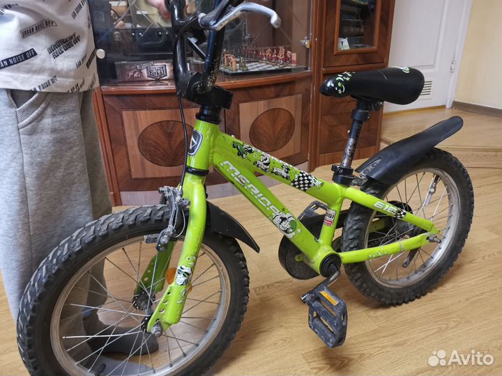 Детский велосипед 16