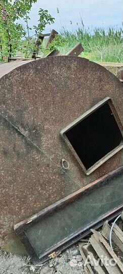 Емкость 2,5м3 железная