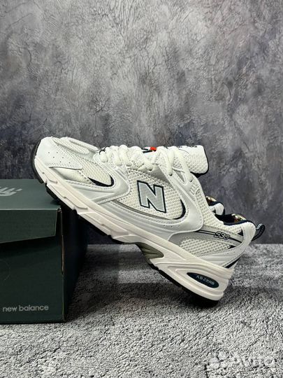 Кроссовки. NEW balance 530