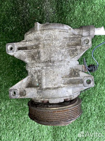 Компрессор кондиционера QR20DE Nissan Serena C24 T