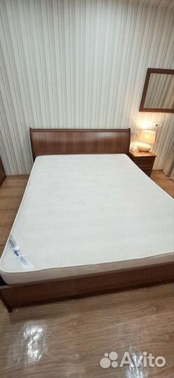 Кровать двухспальная 160 200