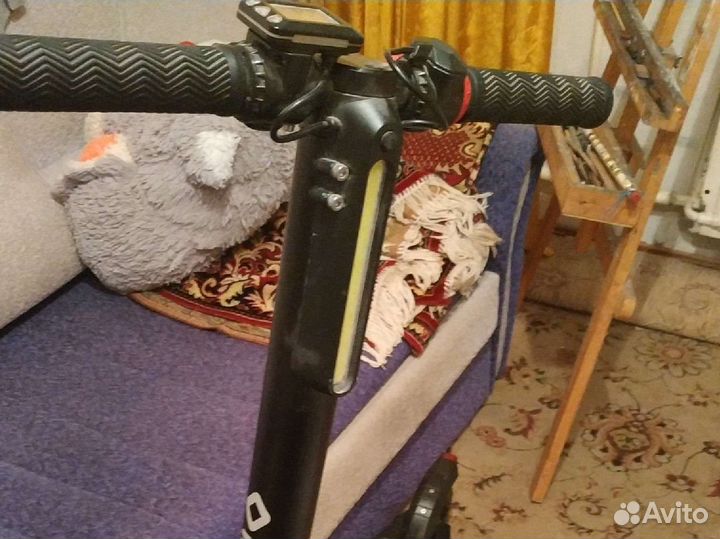 Электросамокат iconBIT