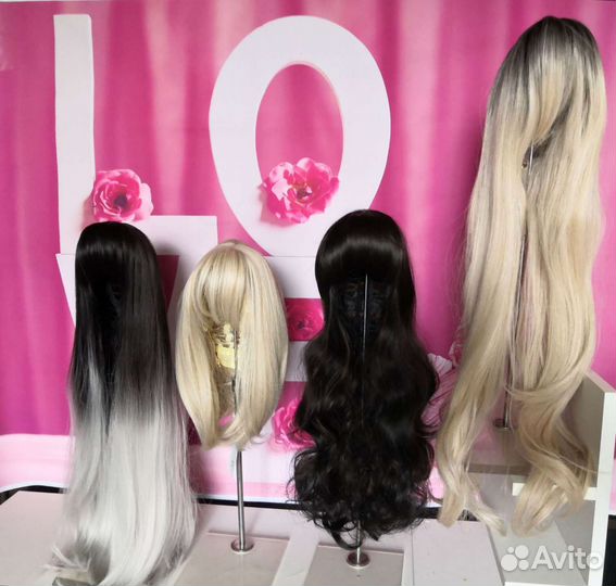 Парик и Цветные пряди волос