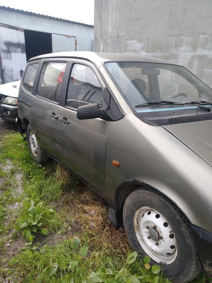 ВАЗ (LADA) 2120 Надежда: фото владельца